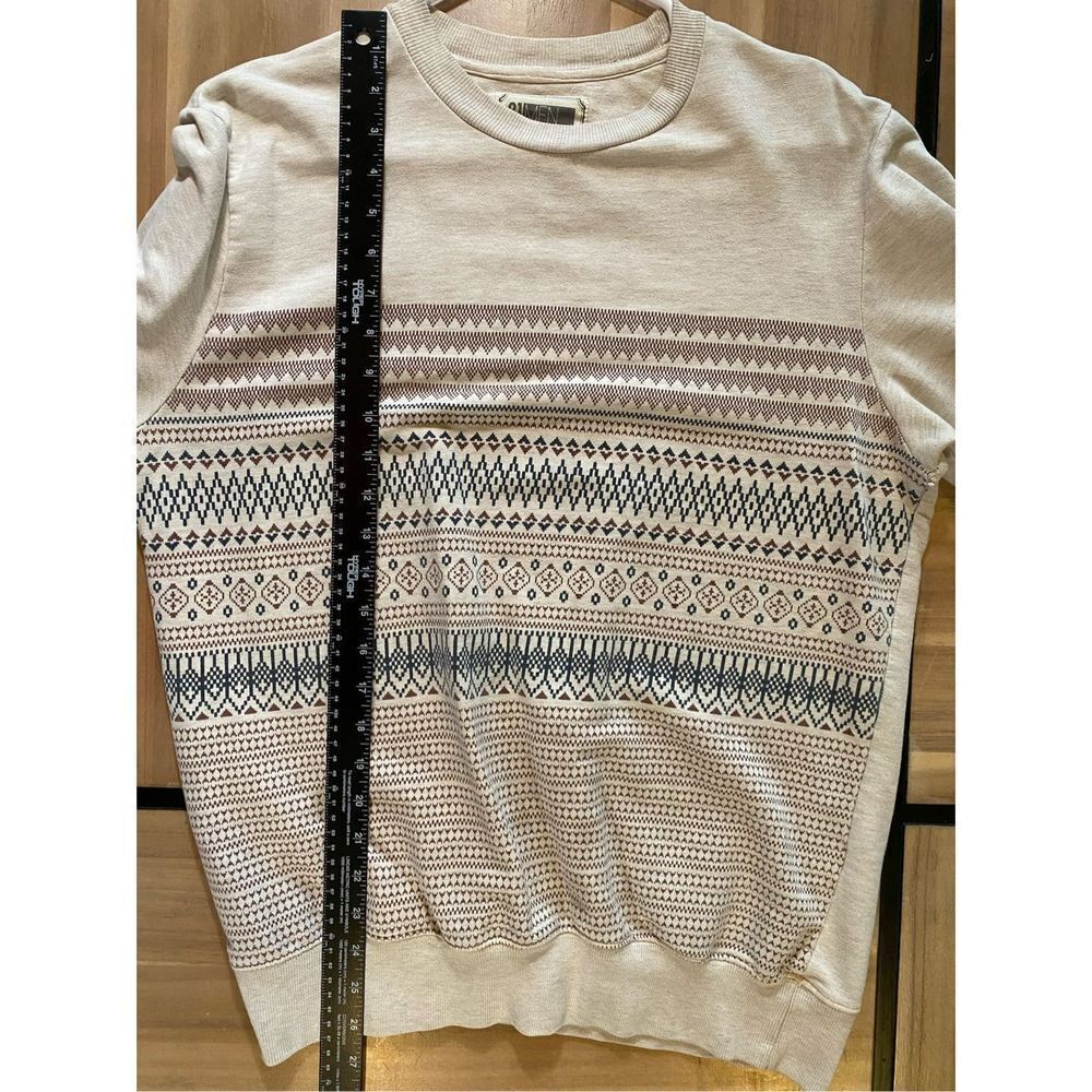 21Men Pullover Sweater - Picture 6 of 7